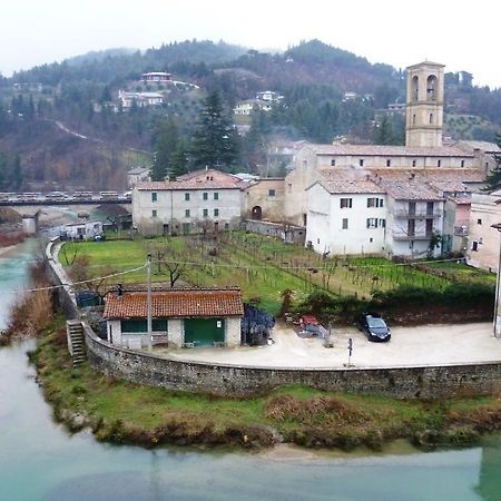 Hotel Santa Chiara SantʼAngelo in Vado Buitenkant foto