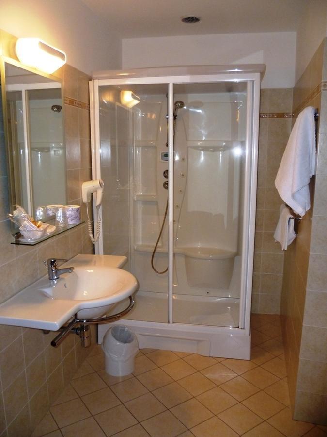 Hotel Santa Chiara SantʼAngelo in Vado Kamer foto